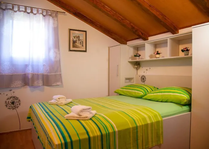 Βίλα Charming With Sea View And Swimming Pool