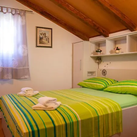 Vila Charming With Sea View And Swimming Pool