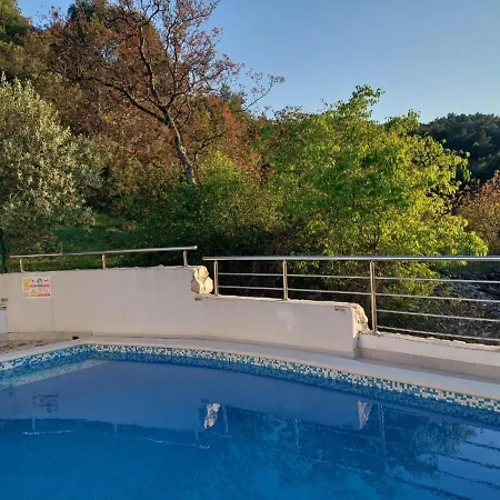 Charming With Sea View And Swimming Pool Vila Trogir