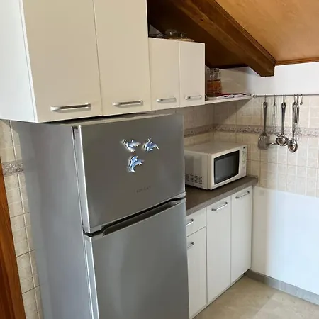 Charming With Sea View And Swimming Pool Vila Trogir